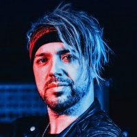 Matt Hudson - Basse -