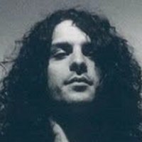 Phil Caivano - Chant,Guitare -