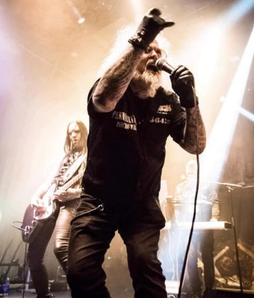 DAN DARK