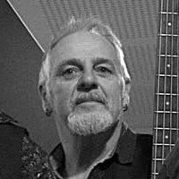 Berny Clemens - Basse -