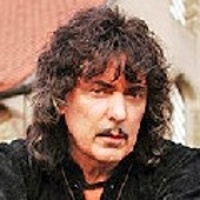 RITCHIE BLACKMORE -Guitare-