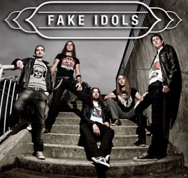 FAKE IDOLS