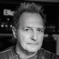 Tom Naumann - Guitare -