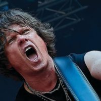 Richie 'St. James' Dews -Guitare-