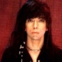 VINNIE VINCENT </h3><p>Guitare-