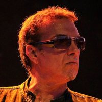 Derek Sherinian -Claviers-