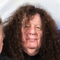 Barry Nichols - Basse -