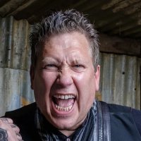 Laurie Mansworth - Guitare -