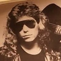 Paul Schelly - Guitare -