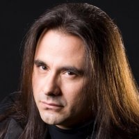 Andre Matos -Chant-