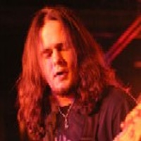 BRIAN WEAVER </h3><p>Basse-