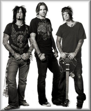 SIXX:A.M.