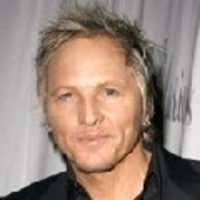 MATT SORUM</h3><p>Batterie-