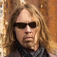 Jeff Pilson -Basse-