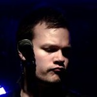 FREDRIK HAMMAR -Basse-