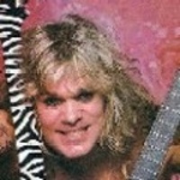 CHRIS HOLMES -Guitare-