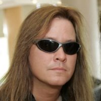 Glen Drover -Guitare-